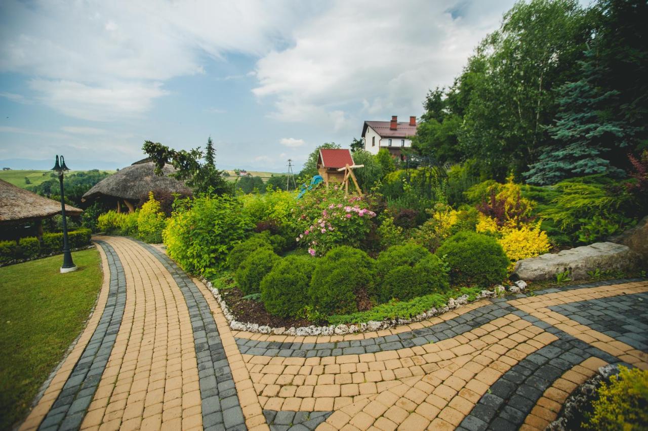 Zajazd ,,Pod Jeleniem" Okrajnik Bagian luar foto